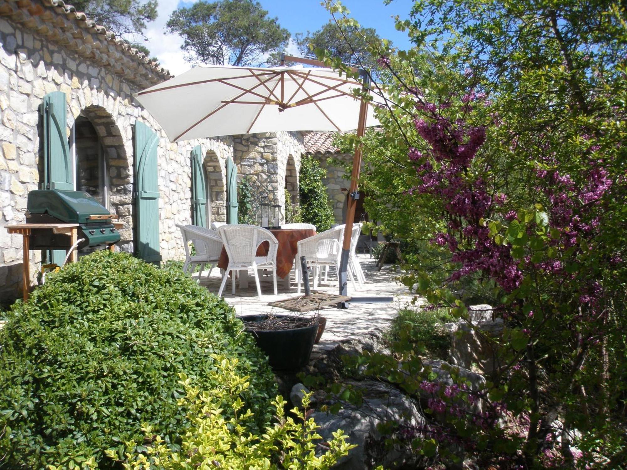 Saint-Jean-de-Cuculles L'Ostal Du Pic St Loup Bed & Breakfast エクステリア 写真